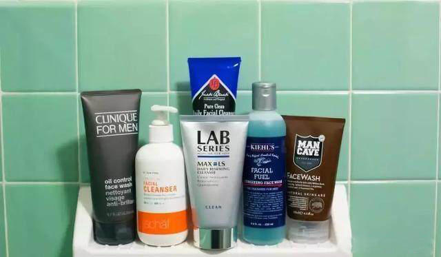 适合男生用的氨基酸洗面奶,男士护肤小妙招洗面奶