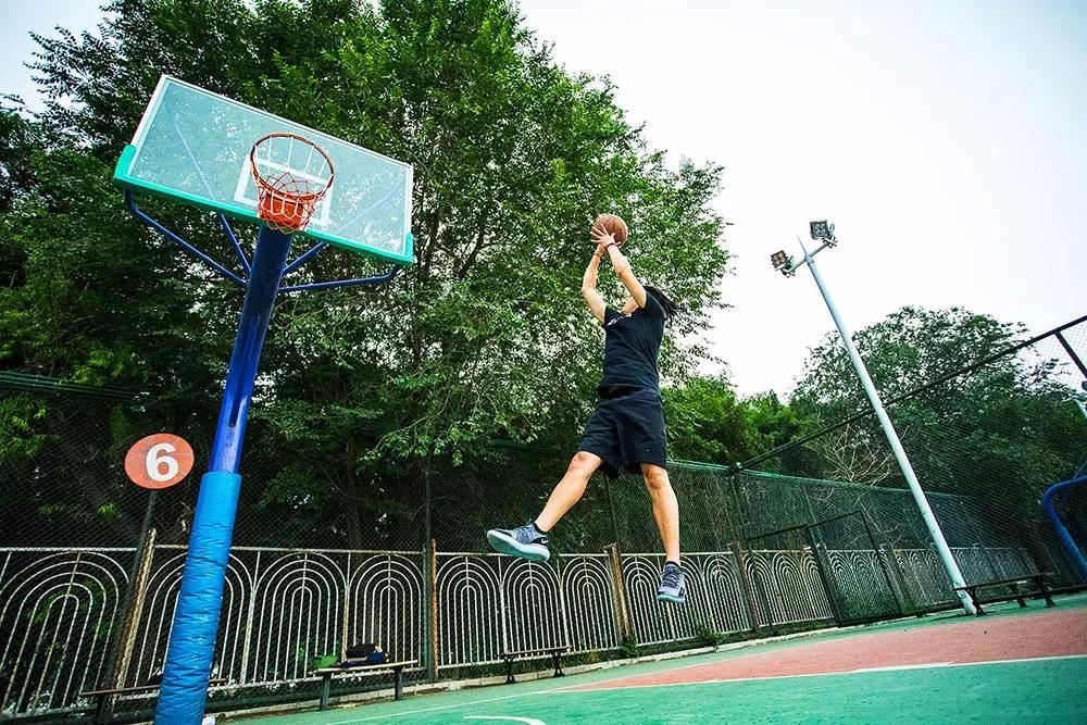 nike全掌react跑鞋,nike全掌zoomx加抗扭