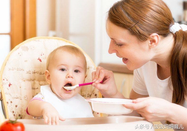 7个月的宝宝吃什么辅食合适,7个月宝宝辅食喂养视频
