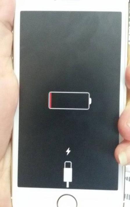 iphone14死机了关机也关不掉,iphonexr死机无法强制重启