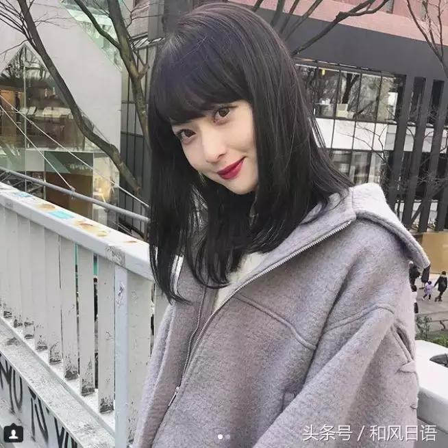 神似佐佐木希，还是个学霸，这个93年的小姐姐简直就是人生胜利组