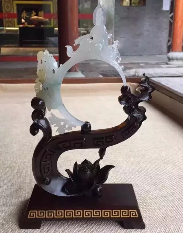 翡翠废料去哪收,翡翠原石不要了怎么处理好