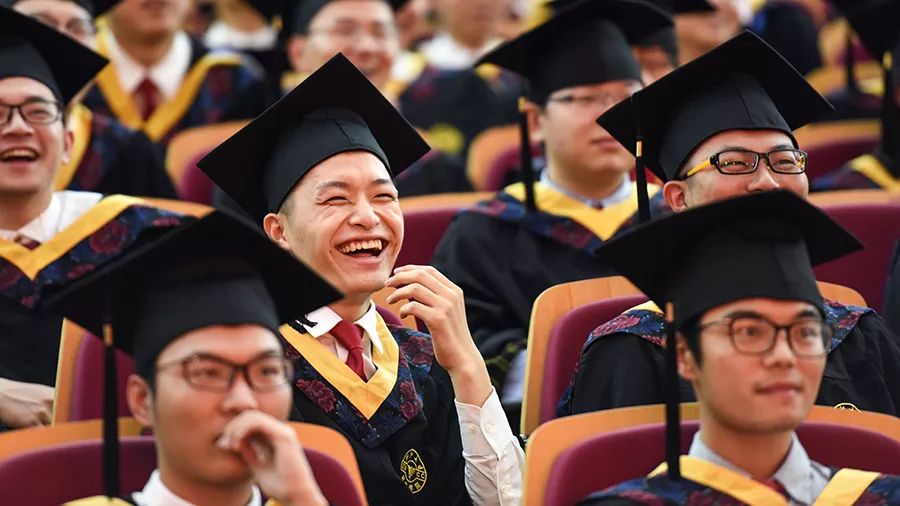 青春最珍贵的C位，是浙江大学城市学院的学位！