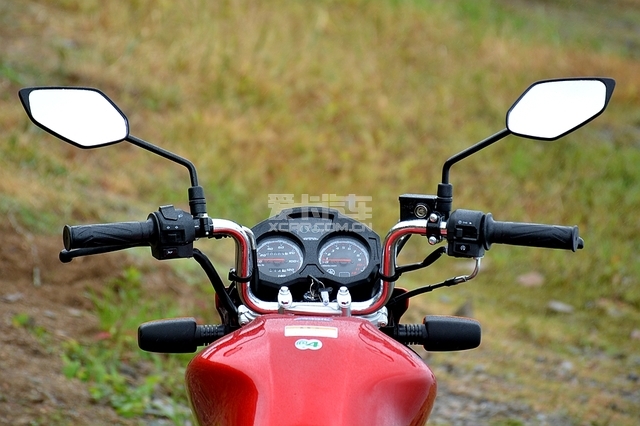 性价比高的雅马哈150摩托车推荐,雅马哈动力版天剑150z摩托评测