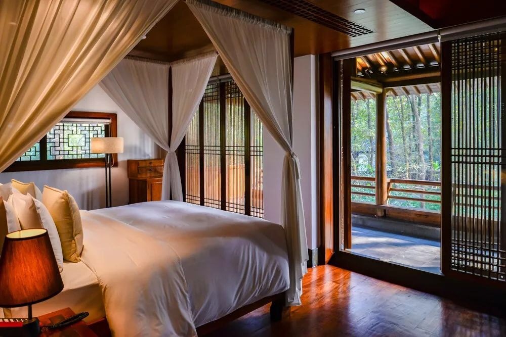 罗莱夏朵紫萱度假村航拍,罗莱夏朵杭州紫萱度假村团购