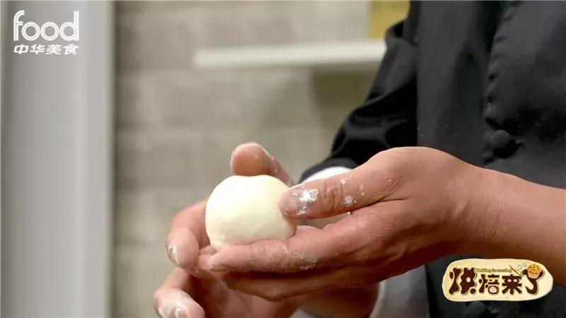 烘焙来了流沙奶黄包,奶黄包零失败配方外皮蓬松暄软