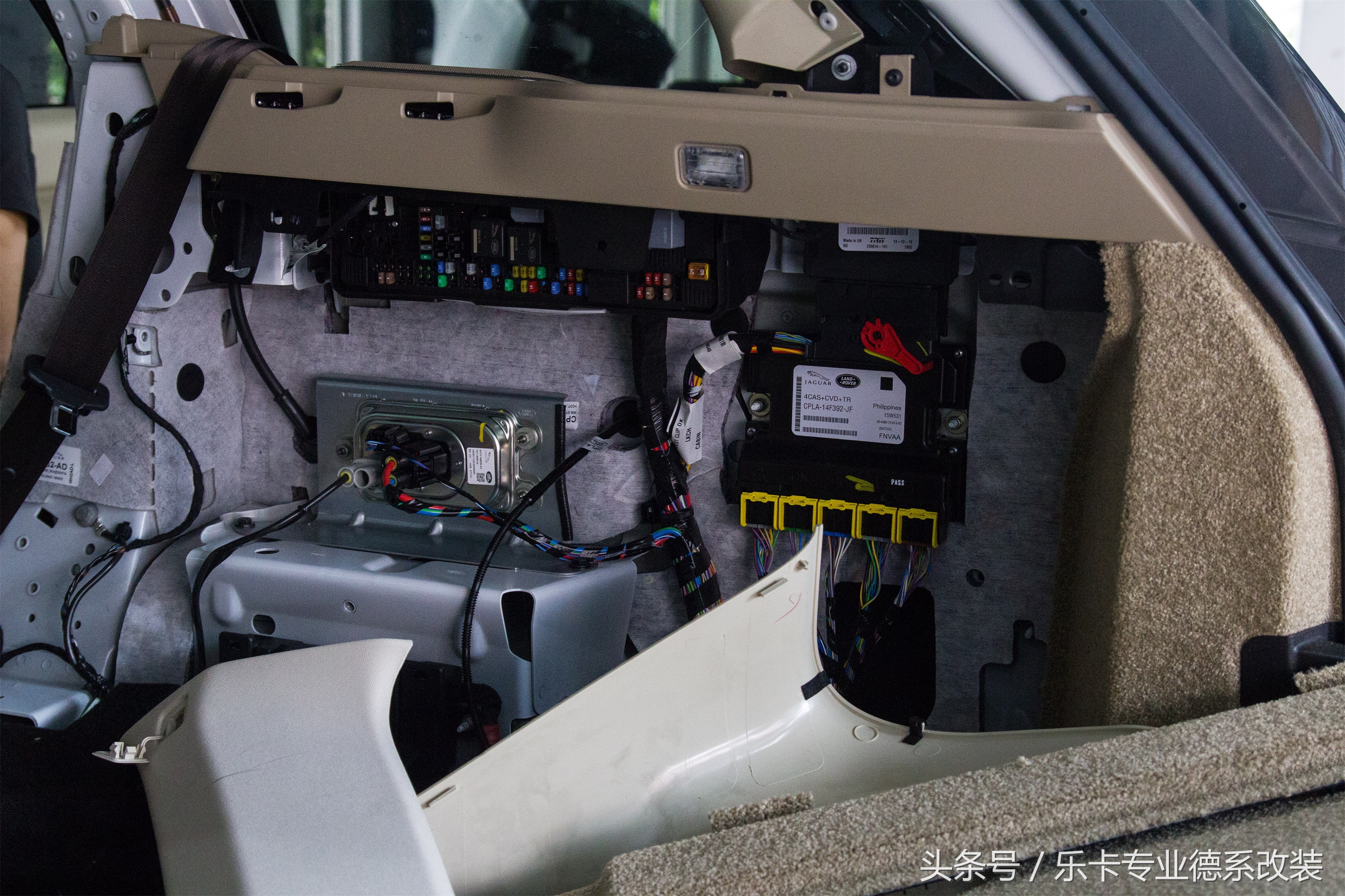 路虎揽胜怎么加装踏板,新款路虎揽胜加装踏板