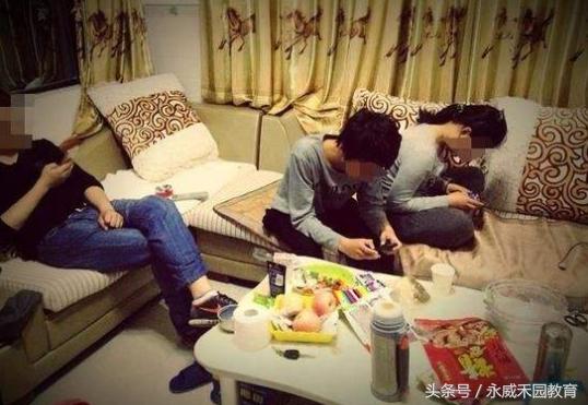 家长对电子产品的建议,家长如何理性对待电子产品