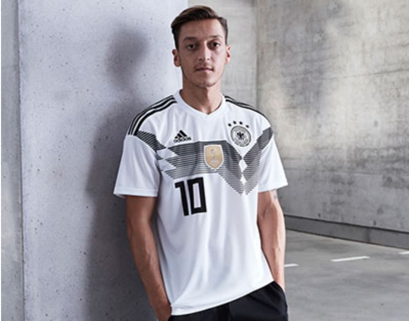 世界杯经典球衣,世界杯球衣相片