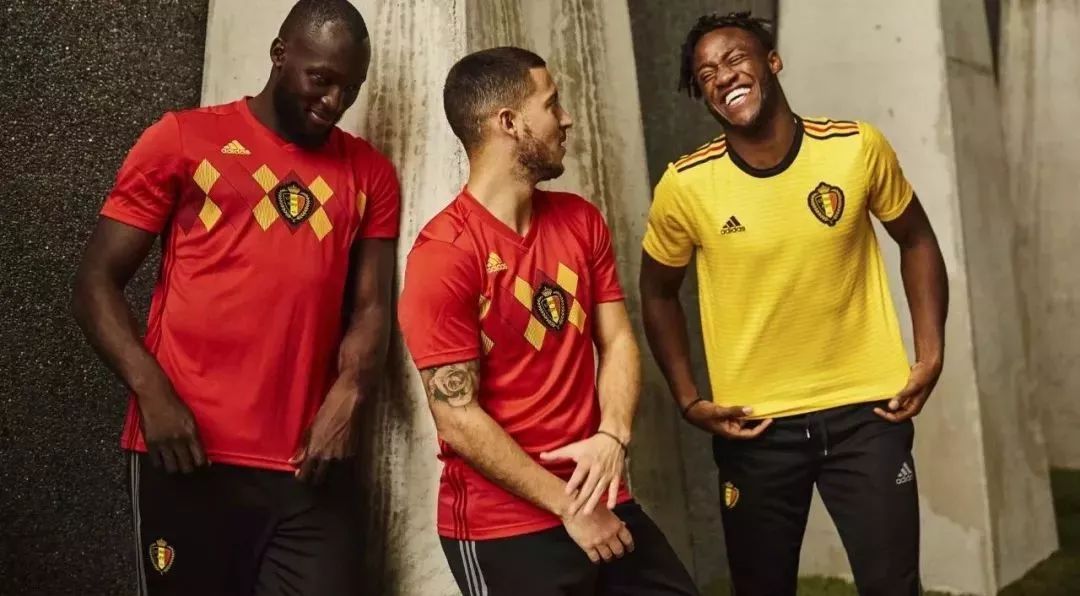 经典的世界杯球衣有哪些,18年世界杯足球经典球衣