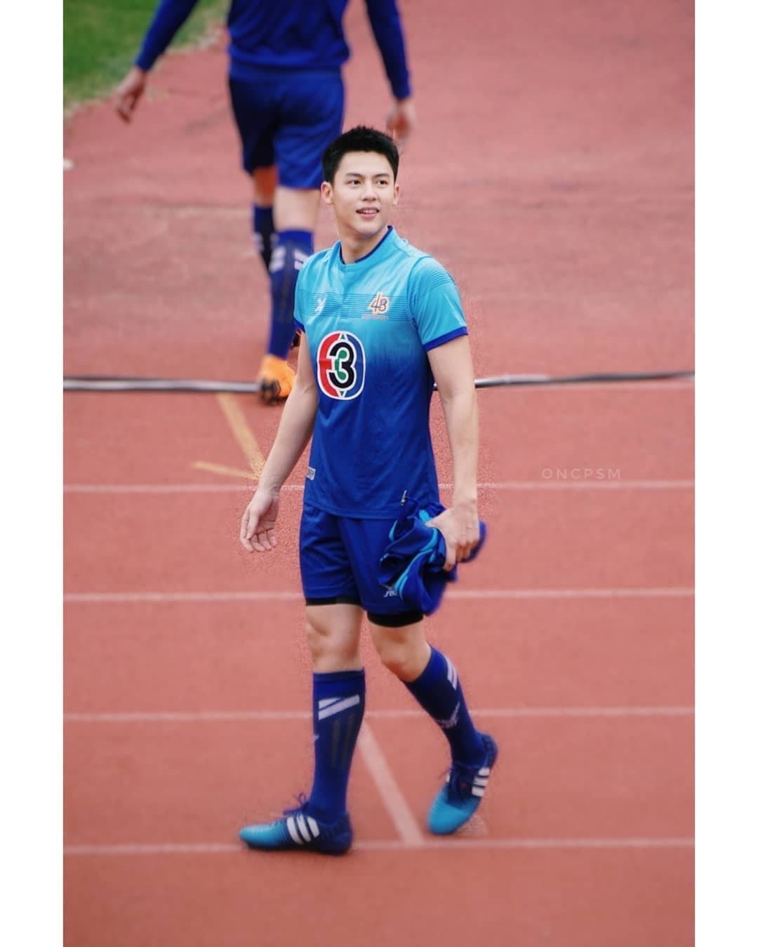 世界杯上看帅哥,世界杯现场看足球