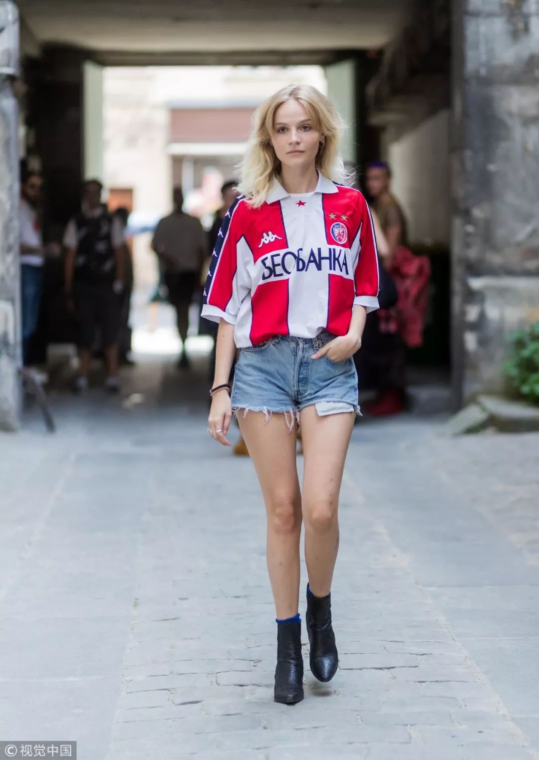 世界杯和男朋友看球,世界杯抢球衣