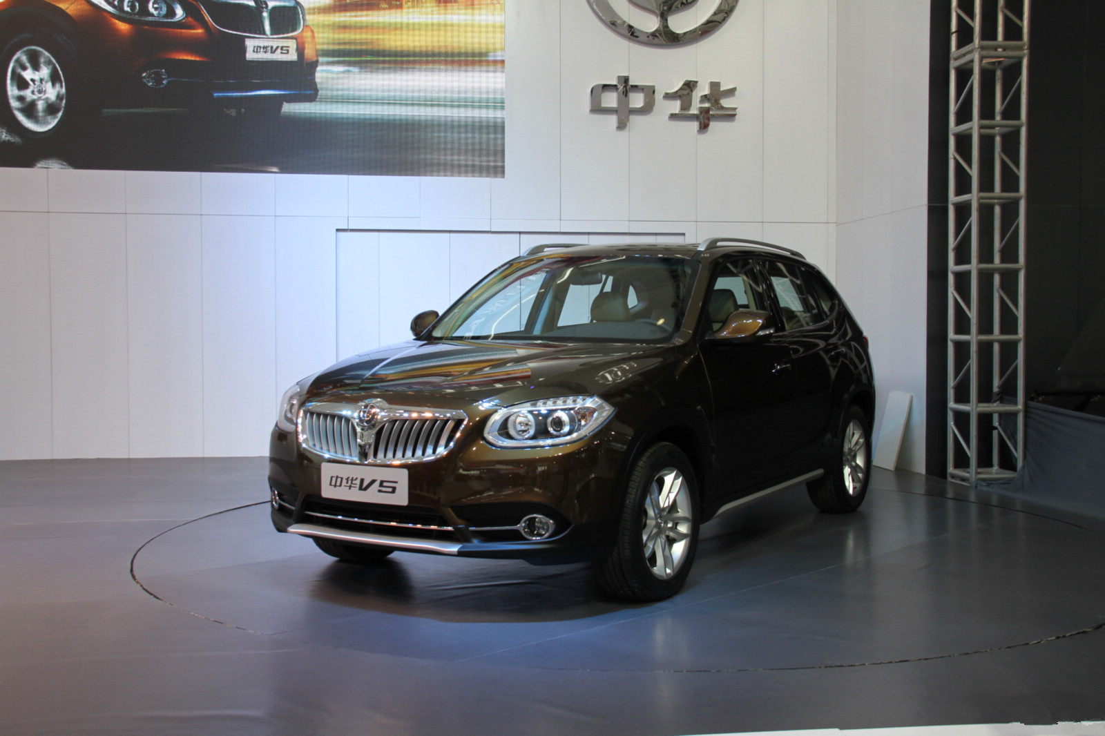 二手车贩子打死都不敢收的8款车，开2年直接掉价一半！