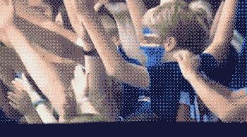 今天被冰岛人刷屏，快笑岔劈了！导演扑球算啥……