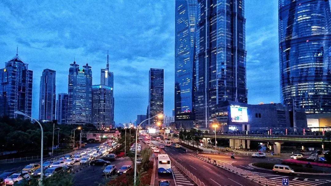 上海浦东2023年gdp增量,浦东gdp占比