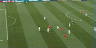 我们一起喵喵喵！英格兰独创快乐足球打法，夺冠热门也望尘莫及