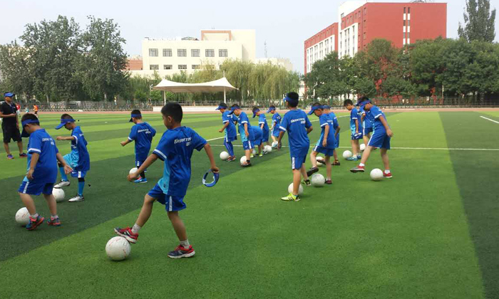夏令营足球集训,足球夏令营全国联赛