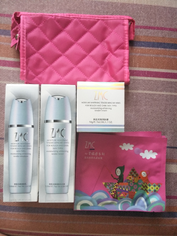 植美村水漾透润护肤套装怎么样,植美村保湿套盒补水效果好吗