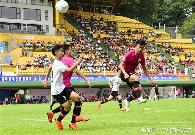 大学生足球世界杯揭幕战,世界杯足球赛激战正酣