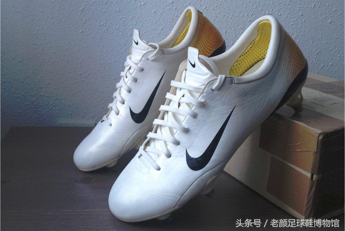 06年世界杯宣传nike,世界杯最火的足球鞋