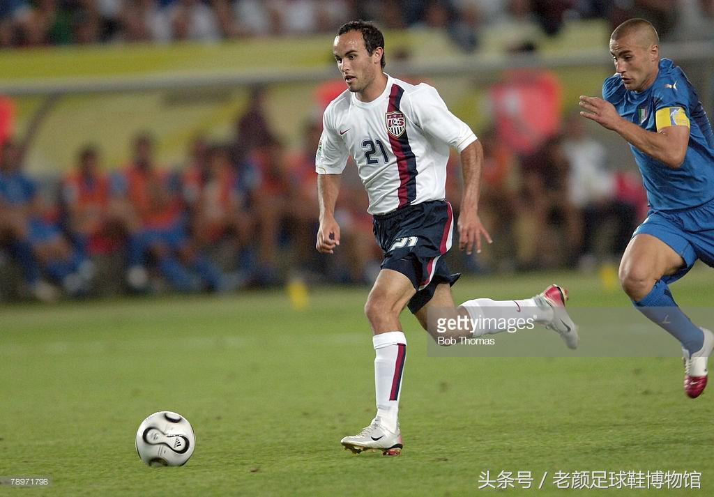 14年世界杯nike推出的足球鞋,2022世界杯各国家队足球鞋盘点