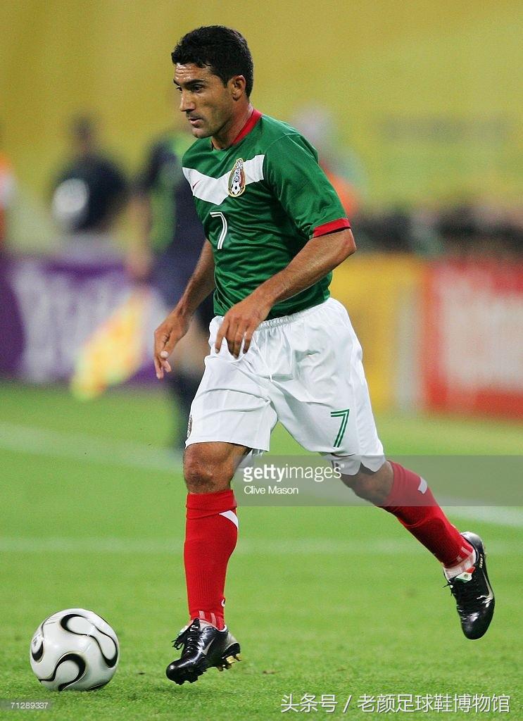 06年世界杯宣传nike,世界杯最火的足球鞋