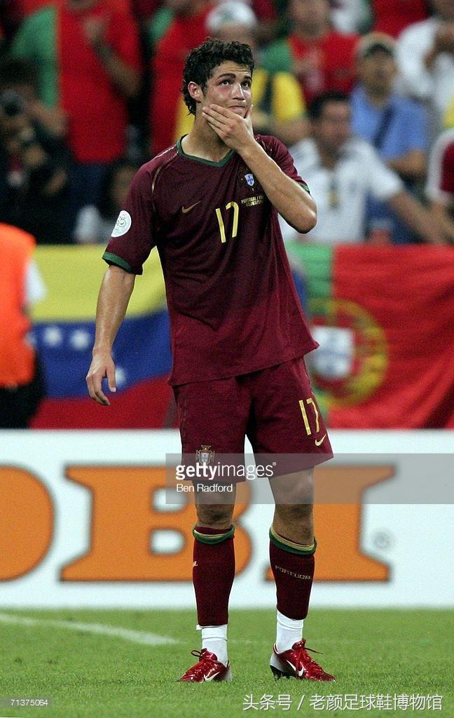 世界杯最强足球鞋排名,世界杯最火前十的足球鞋