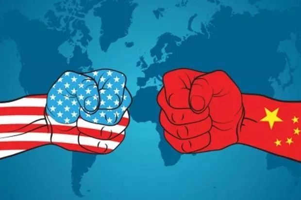 一眼新闻｜商务部：美方反复无常，变本加厉，挑起贸易战；小米IPO估值骤降一半；富士康已跌破首日收盘价；宗庆后娃哈哈败局