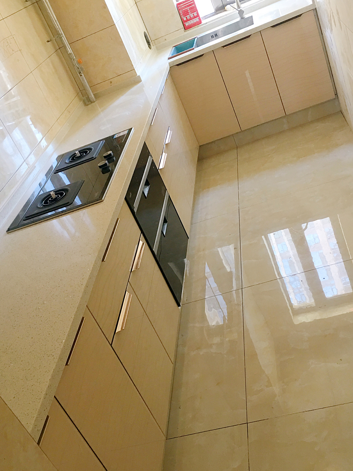 瓷砖橱柜与大理石橱柜,大理石橱柜好还是瓷砖的好