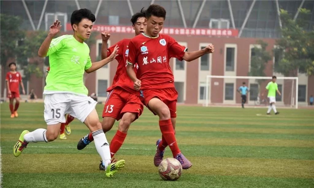 罗湖走出的“天价”学霸球员，19岁正式入选中超一线队！