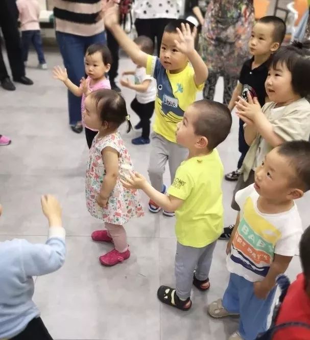 「金宝贝小小陶艺师活动回顾」跟外太空EZ寻觅不一样的烟花