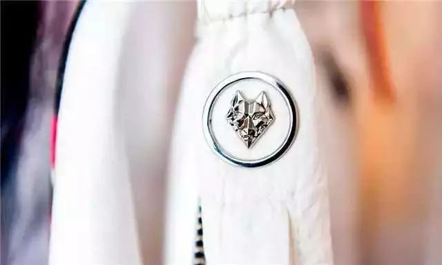 七匹狼轻奢美式潮牌,七匹狼男装春季陈列