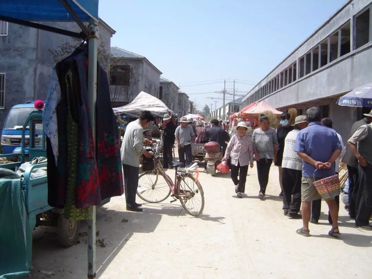 热闹的农村小院,八十年代农村集市