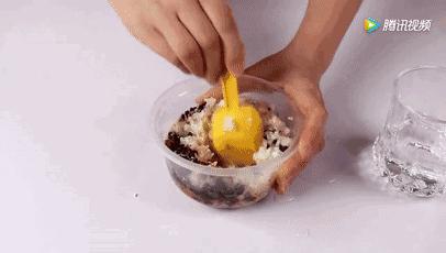 洗衣粉白糖米饭除蟑螂,一勺洗衣粉灭蟑螂