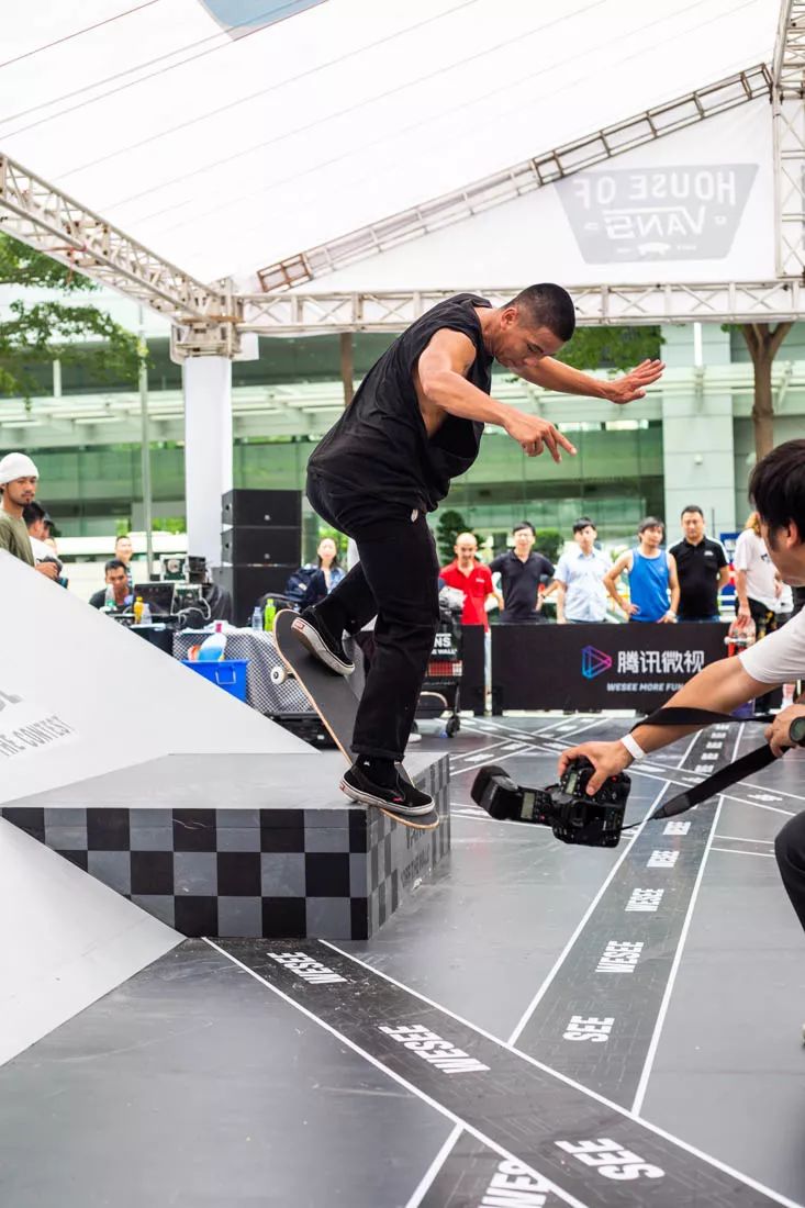 vans滑手视频,vans滑板活动