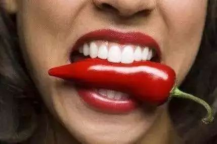 拒绝做一个油腻的女人,脸部油腻怎么去油