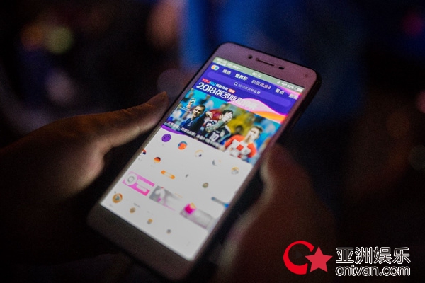 周董演唱会舞台视角,周董直播首秀