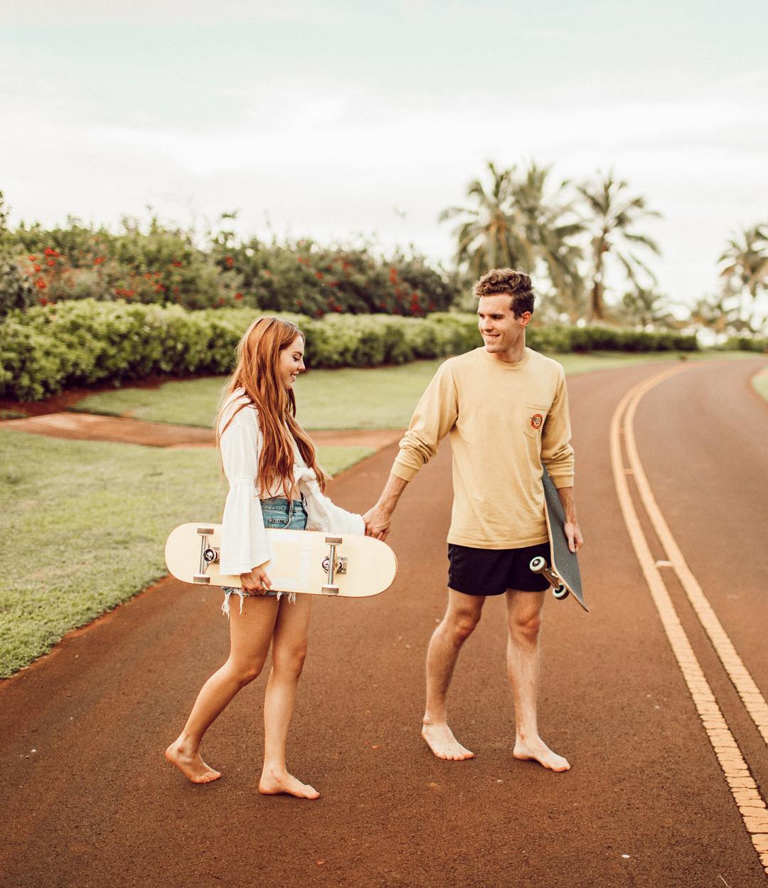 海边情侣拍照姿势大全一个人,武功山拍照姿势大全情侣夏天