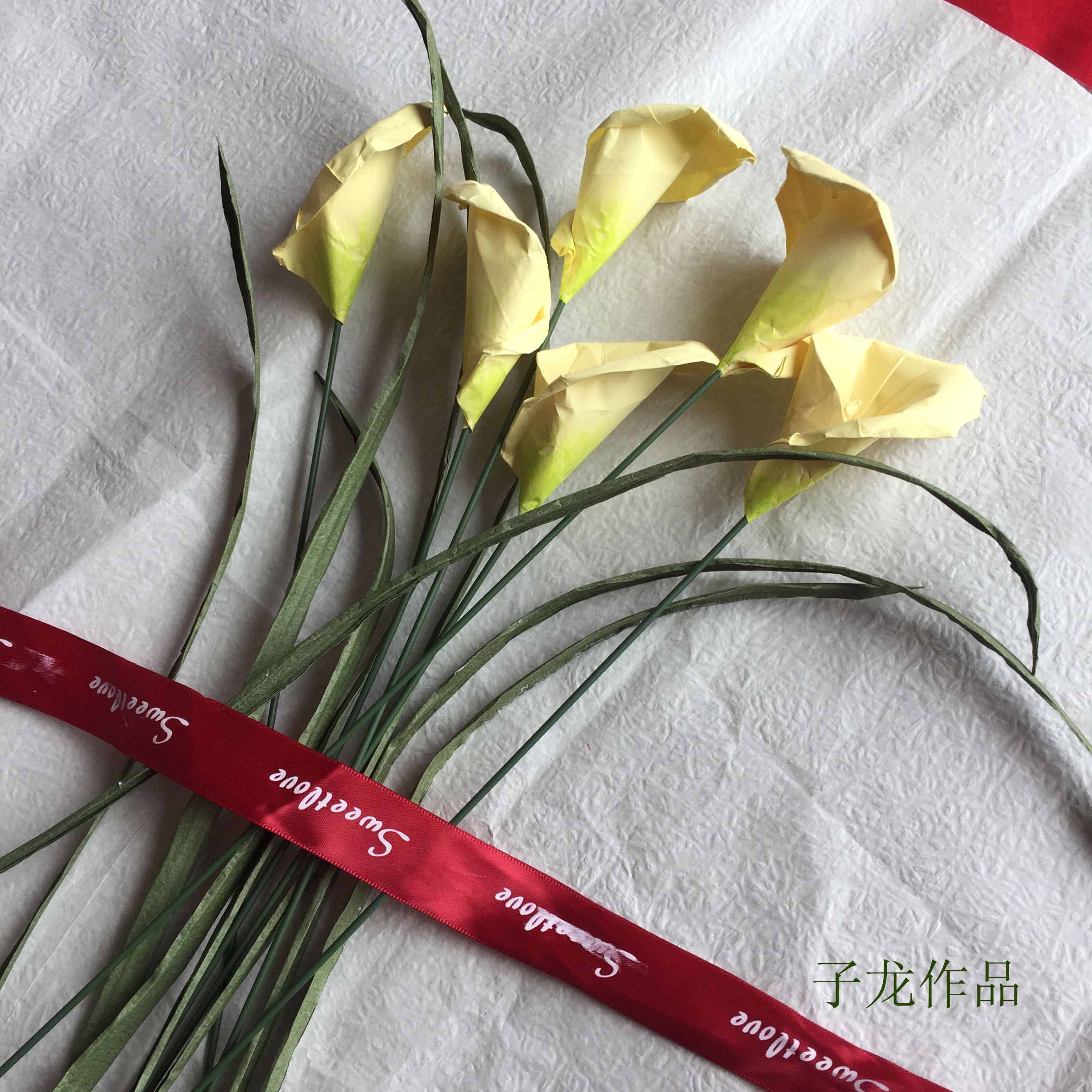 折纸马蹄莲花步骤,清明折纸白色马蹄莲花