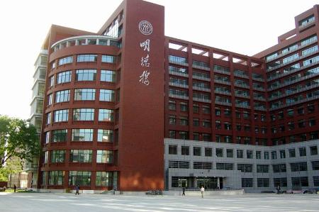 高考法学院校如何选择,哪些法学院校保一志愿