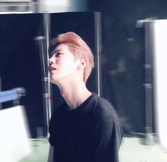 鹿晗古风手绘简笔画,鹿晗足球神图