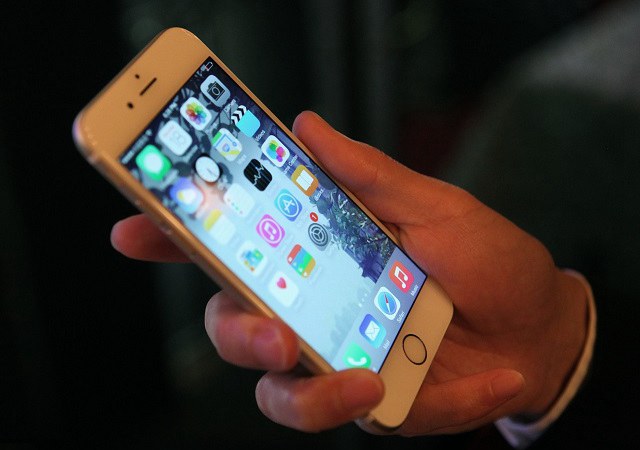 苹果iphone6splus换电池教程,苹果iphone6splus更换电池教程视频