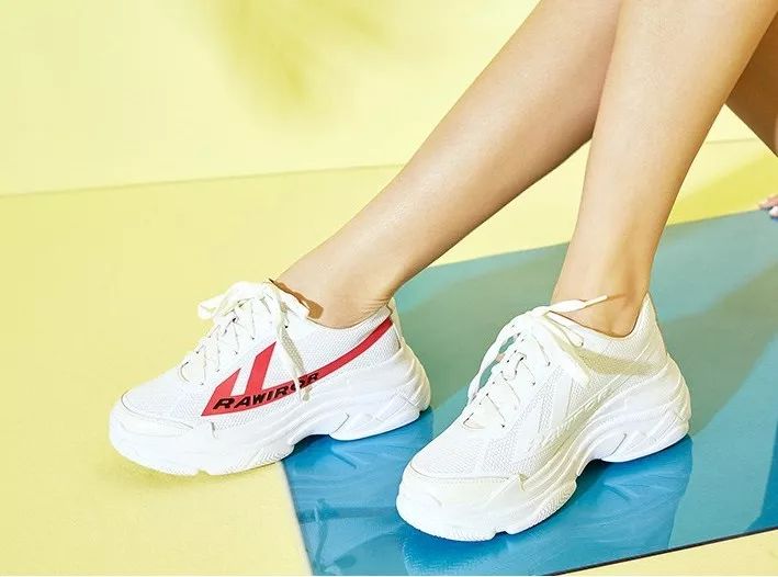 tata女鞋和天美意哪个好,tata和百丽还有天美意哪个好