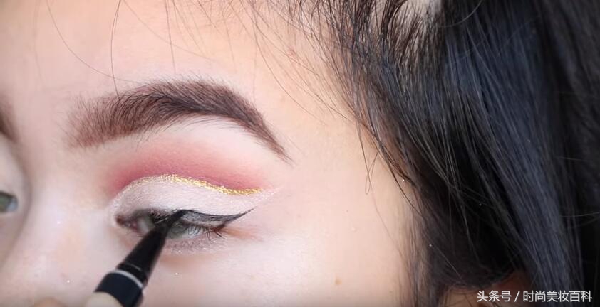 骚气十足妆容欧美艺术眼妆画法,欧美妆教程辣妹眼妆