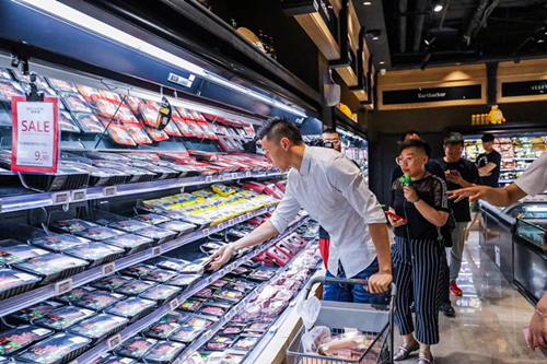 于大宝重回泰达足球场,于大宝征战亚洲杯视频