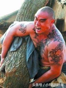 身高一米九的健身运动员,身高一米九几的运动员