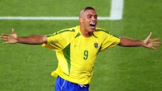 足坛哪年改制,足坛转型成功的案例