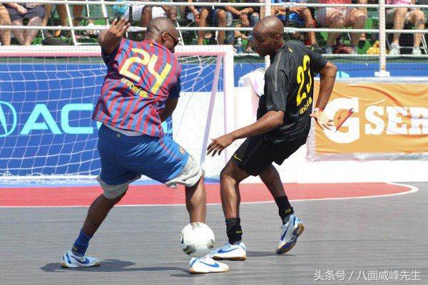 变身评论员？卡佩拉大谈世界杯，原来NBA也有好多足球迷