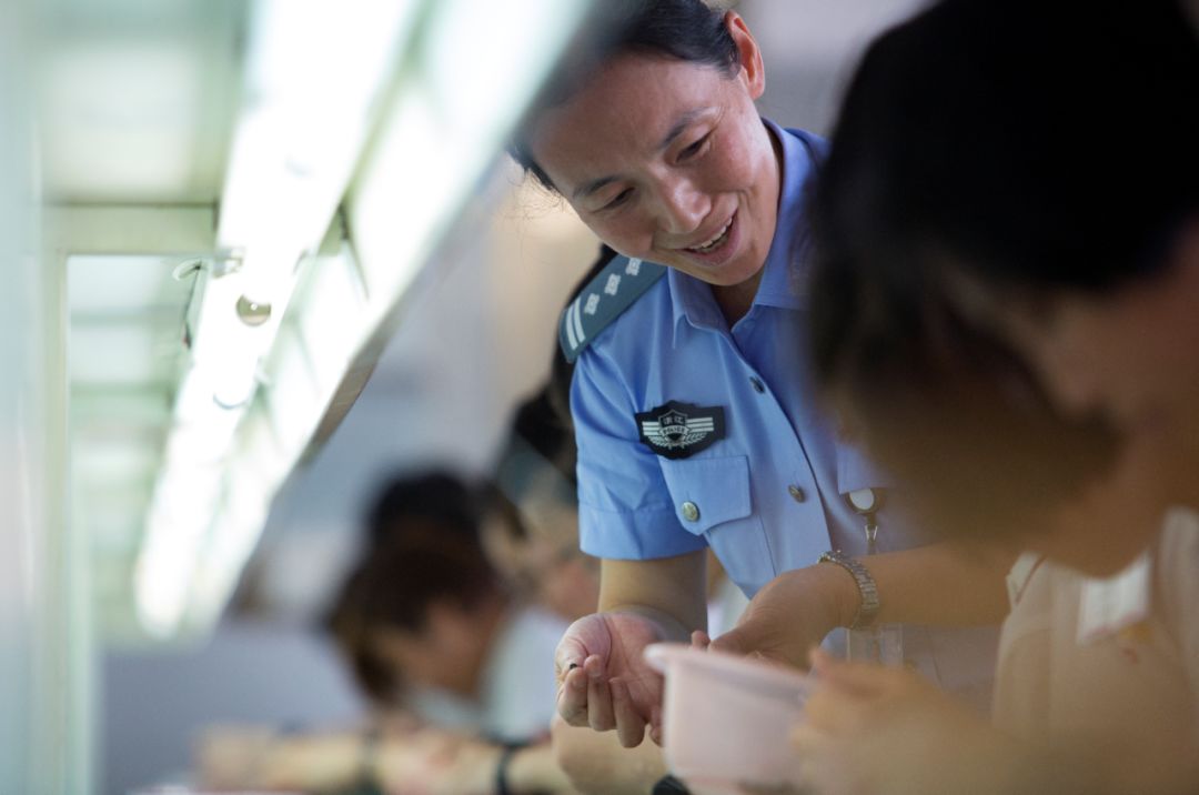 杭州25亿女老板,身价几千万的女老板下场