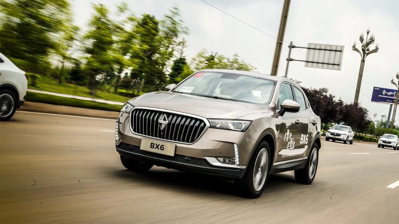 “德味”屁股加持！试驾全新宝沃BX6